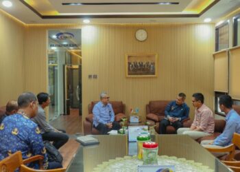 Kepala Perwakilan BPKP Provinsi Kalimantan Barat, Rudy M. Harahap, menggelar Entry Meeting Evaluasi Perencanaan dan Penganggaran (Evran) Tahun 2026 bersama Bupati Kayong Utara, Romi Wijaya, di Kantor Perwakilan BPKP Provinsi Kalimantan Barat, Kamis (26/02).