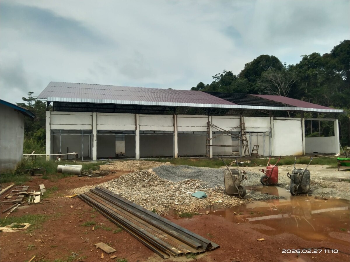 Pembangunan KDMP di Desa Malapi Kecamatan Putussibau Selatan hingga hari masih proses pembangunan. Ist