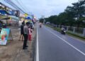 Kecelakaan terjadi di Jalan KH Abdurrahman Wahid Sungai Raya, tiga penumpang motor mengalami luka berat.