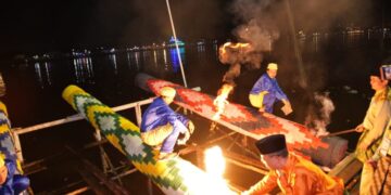 Permainan Meriam Karbit menjadi tradisi setiap tahun menyambut lebaran di Pontianak.