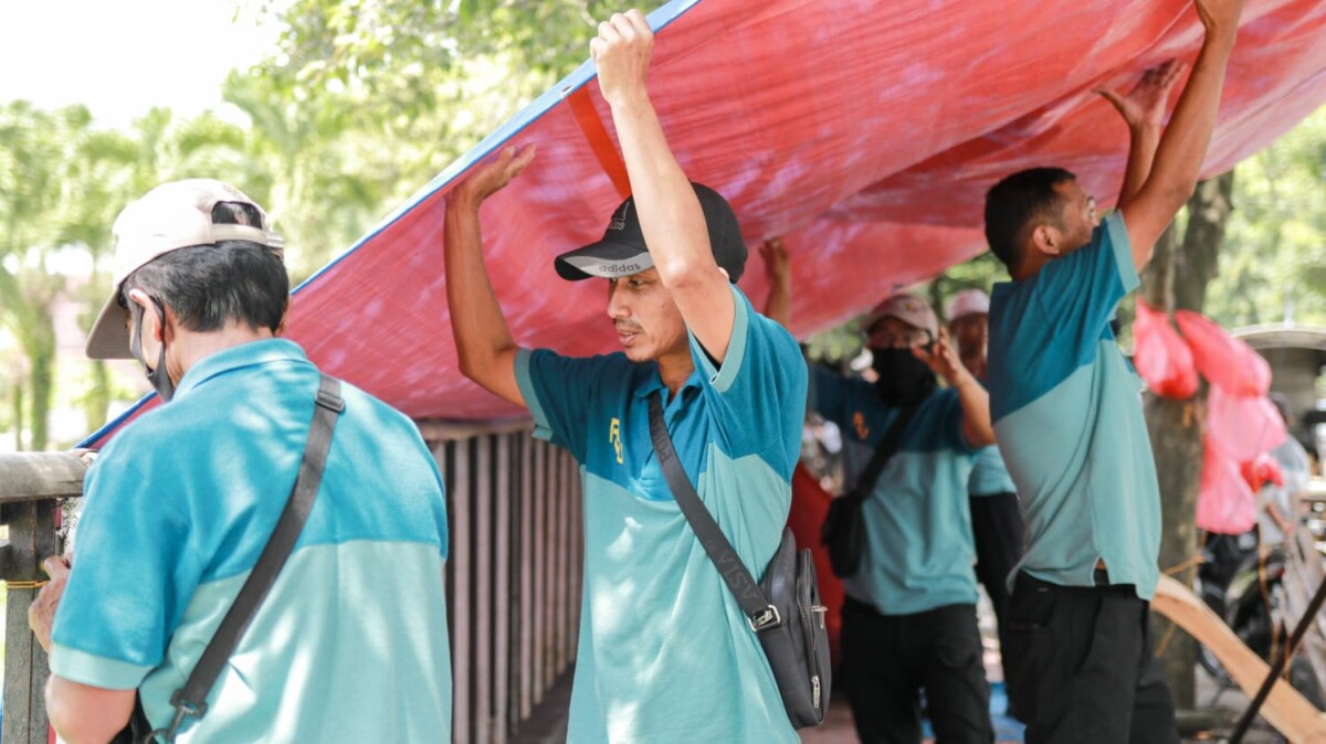Satgas Infrastruktur dan Tata Ruang Kabupaten Jember merapikan perkotaan menjelang Idul Fitri 1447 dan mendukung program ASRI (foto: istimewa)