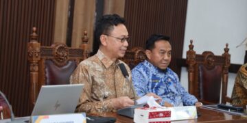 Wali Kota Pontianak Edi Rusdi Kamtono membuka FGD Asumsi dan Kerangka Ekonomi Makro Kota Pontianak.