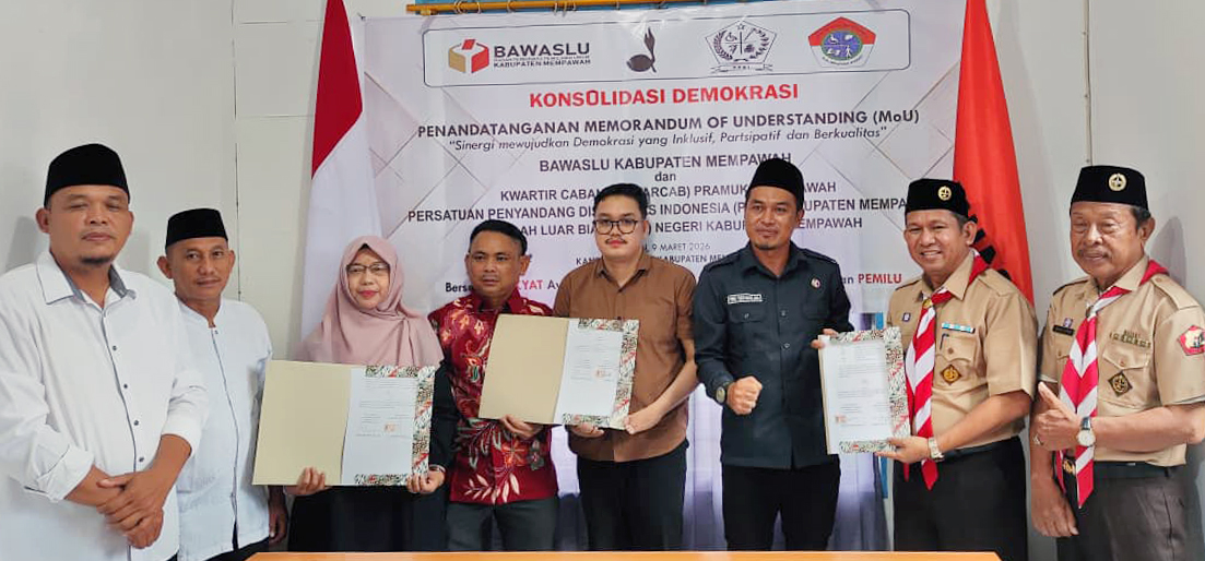 MoU Banwaslu Mempawah dengan tiga elemen masyarakat bertajuk “Konsolidasi Demokrasi”