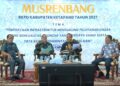 Bupati Alex dan Gubernur Norsan menyampaikan berbagai program di forum Musrenbang RKPD Ketapang.