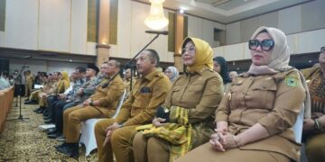 Erlina, saat menghadiri Rapat Koordinasi Mitigasi Kekeringan Lahan Pertanian di Kementerian Pertanian Republik Indonesia di Jakarta. Foto Prokopim Mempawah