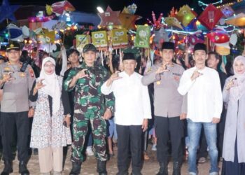 Festival Tanglong Tahun 2026 yang digelar di Taman Kuala Mempawah. Foto Prokopim Mempawah