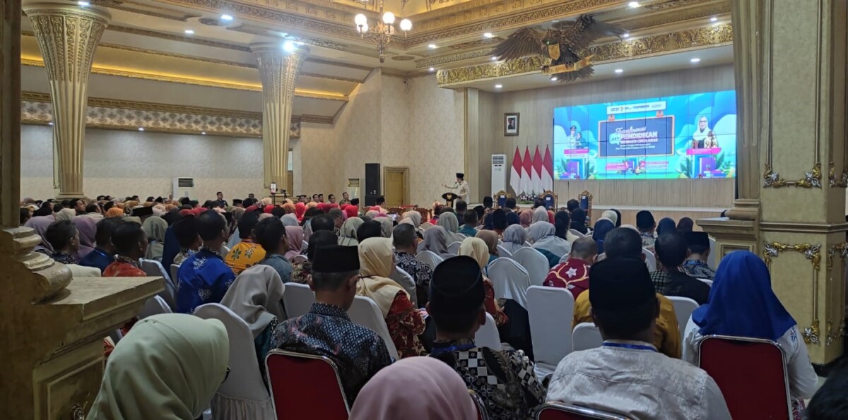 350 orang mengikuti talkshow Pendidikan di Pendopo Wahyawibawagraha Jember, Sabtu, 2 Mei 2026. Foto Sigit Priyono/Jurnalis.co.id