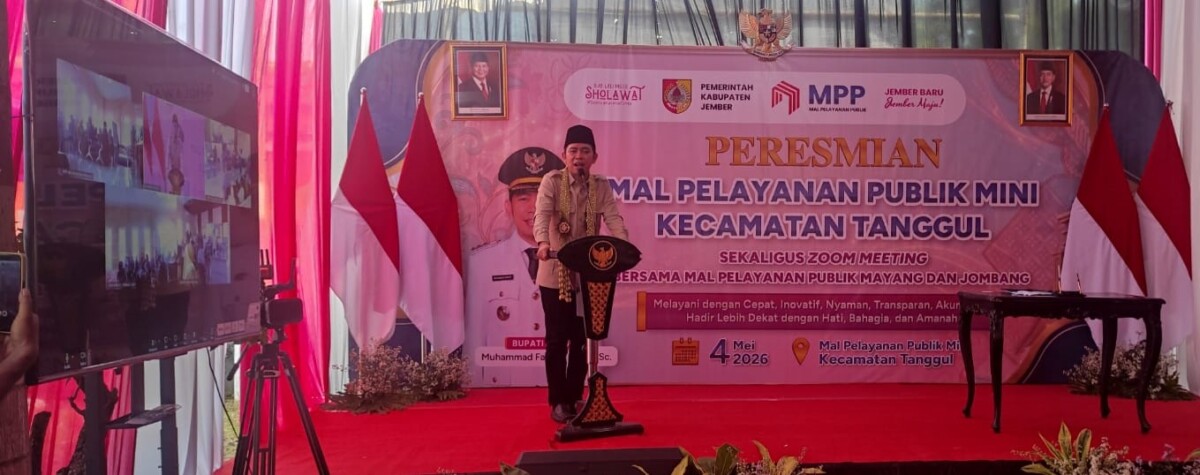 Bupati Jember, Gus Fawait, membuka Mal Pelayanan Publik (MPP) Mini di Kecamatan Tanggul, Senin, 4 April 2026. Foto: Sigit Priyono/Jurnalis.co.id