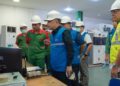 PLN UIP3B Kalimantan melalui UP2B Kalbar bersama manajemen PLTBm Siantan melakukan koordinasi teknis dan pengecekan operasional pembangkit untuk memastikan keandalan sistem kelistrikan Kalimantan Barat tetap aman dan stabil.