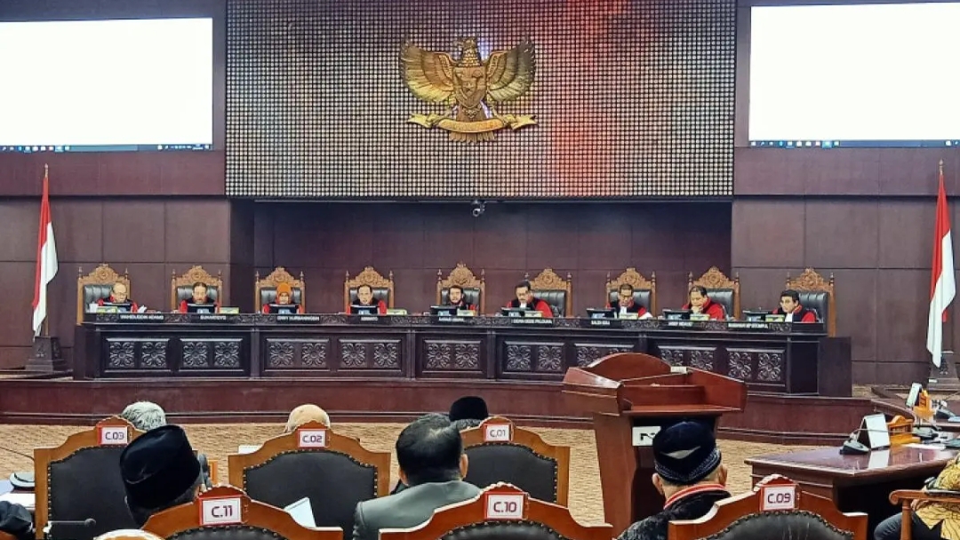 Sidang ruang pleno MK (screenshhot) 