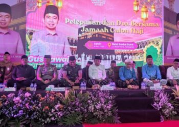 Ulama dan umaro Kabupaten Jember menggelar doa bersama untuk melepas jemaah calon haji 2026. Foto: Sigit Priyono/Jurnalis.co.id