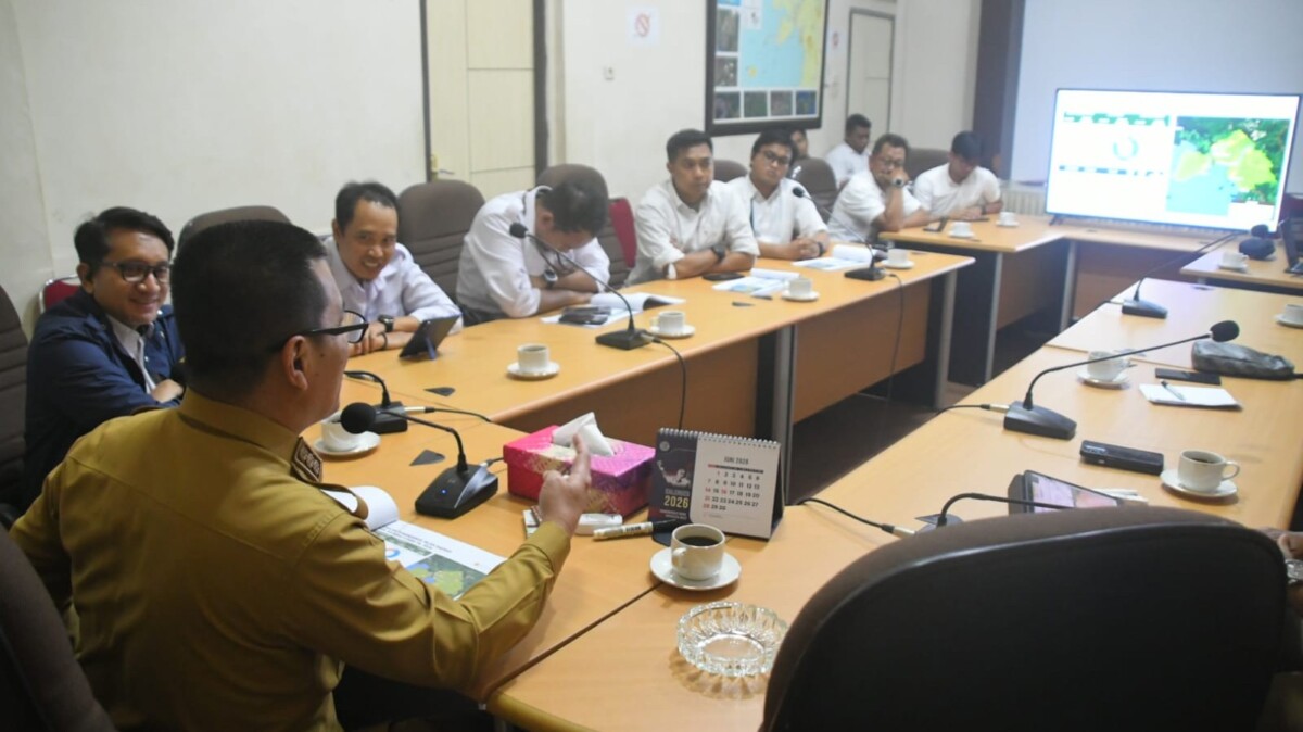 Bupati Romi Wijaya menerima Kepala BPJN Kalimantan Barat dan Jajaran di Kantor Bupati pada Senin, 15 Juni 2026