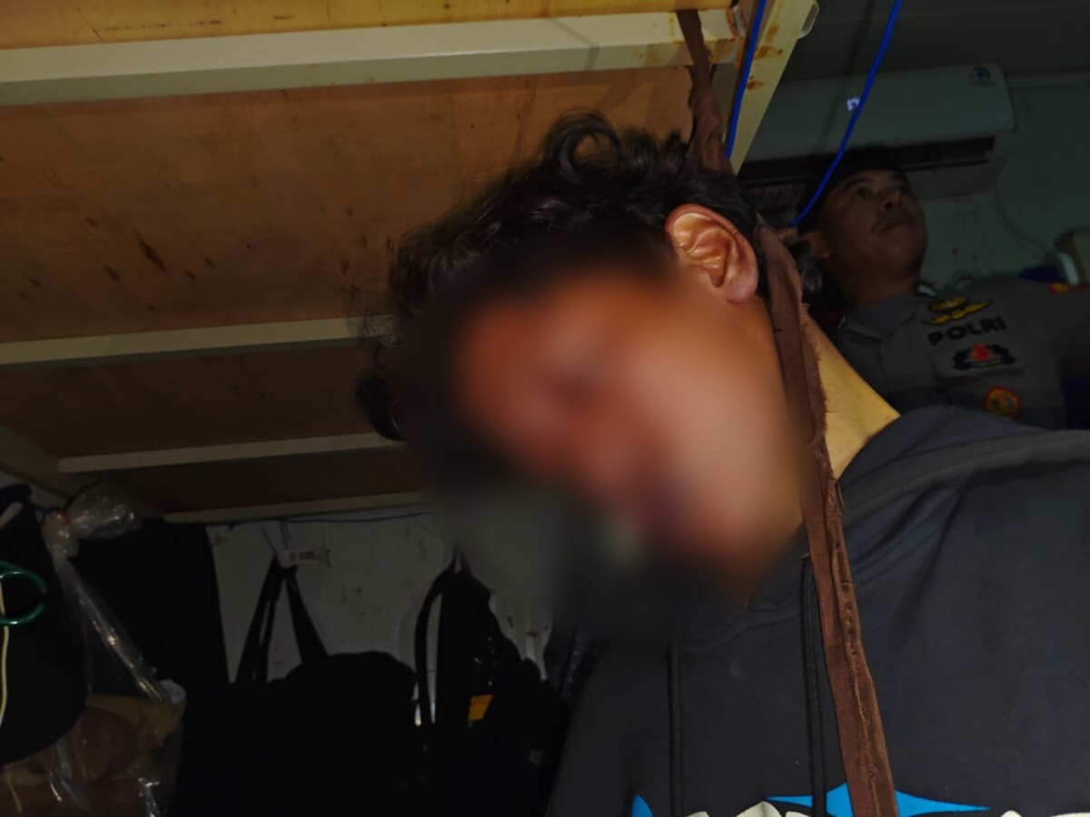 Pekerja di Kawasan Industri Pulau Penebang ditemukan tergantung di ranjang tidur mess pekerja pada Sabtu, 20 Juni 2026 malam.