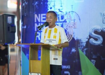 Wakil Bupati Ketapang, Jamhuri Amir, membuka secara seremonial event Nevada Night Run, Sabtu, 30 Mei 2026. Foto Prokopim for Jurnalis.co.id
