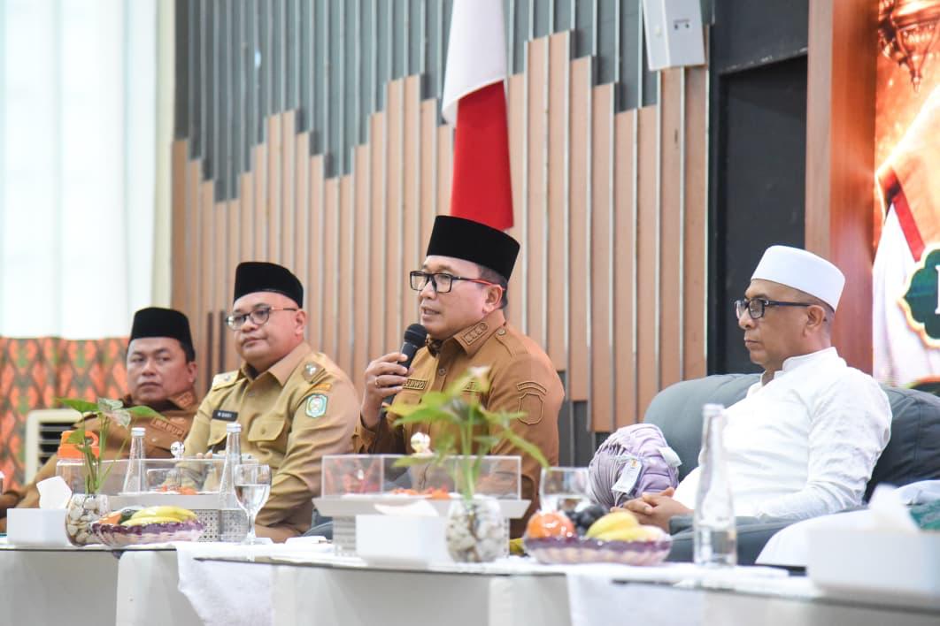 Sujiwo saat menghadiri Dialog Kebangsaan dalam rangka memperingati Tahun Baru Islam 1448 Hijriah di Aula Praja Utama Kantor Bupati Kubu Raya, Senin (22/6/2026).