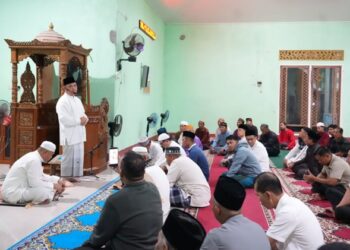 Kultum Subuh di Temajuk, Gubernur Kalbar Tekankan Pentingnya Investasi Akhirat