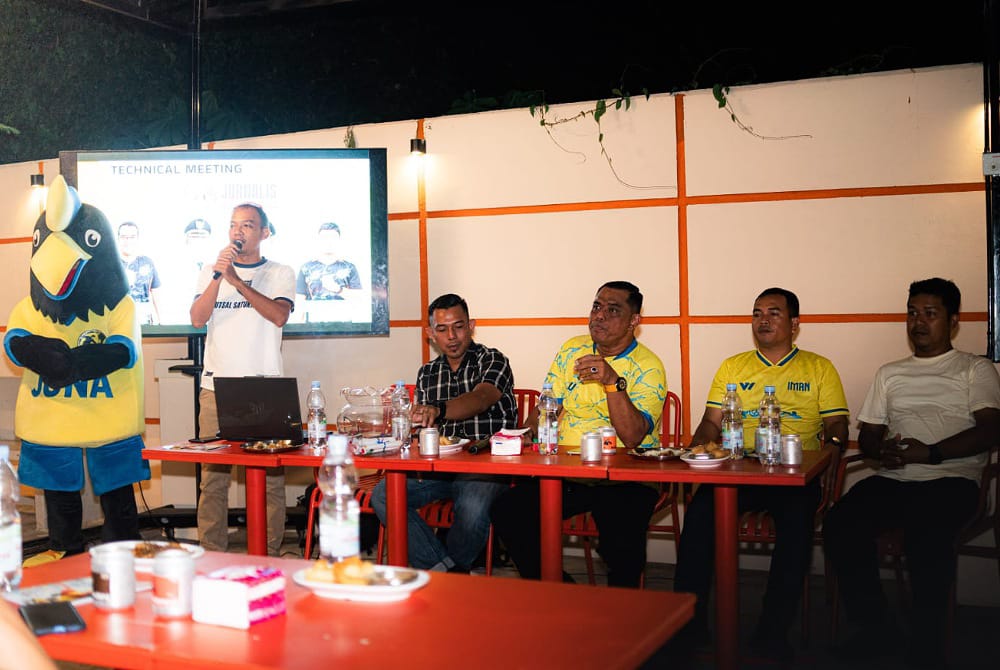 Proses TM Jurnalis Ketapang Cup Series XII yang berlangsung Minggu (12/07) malam. Foto: AJK.