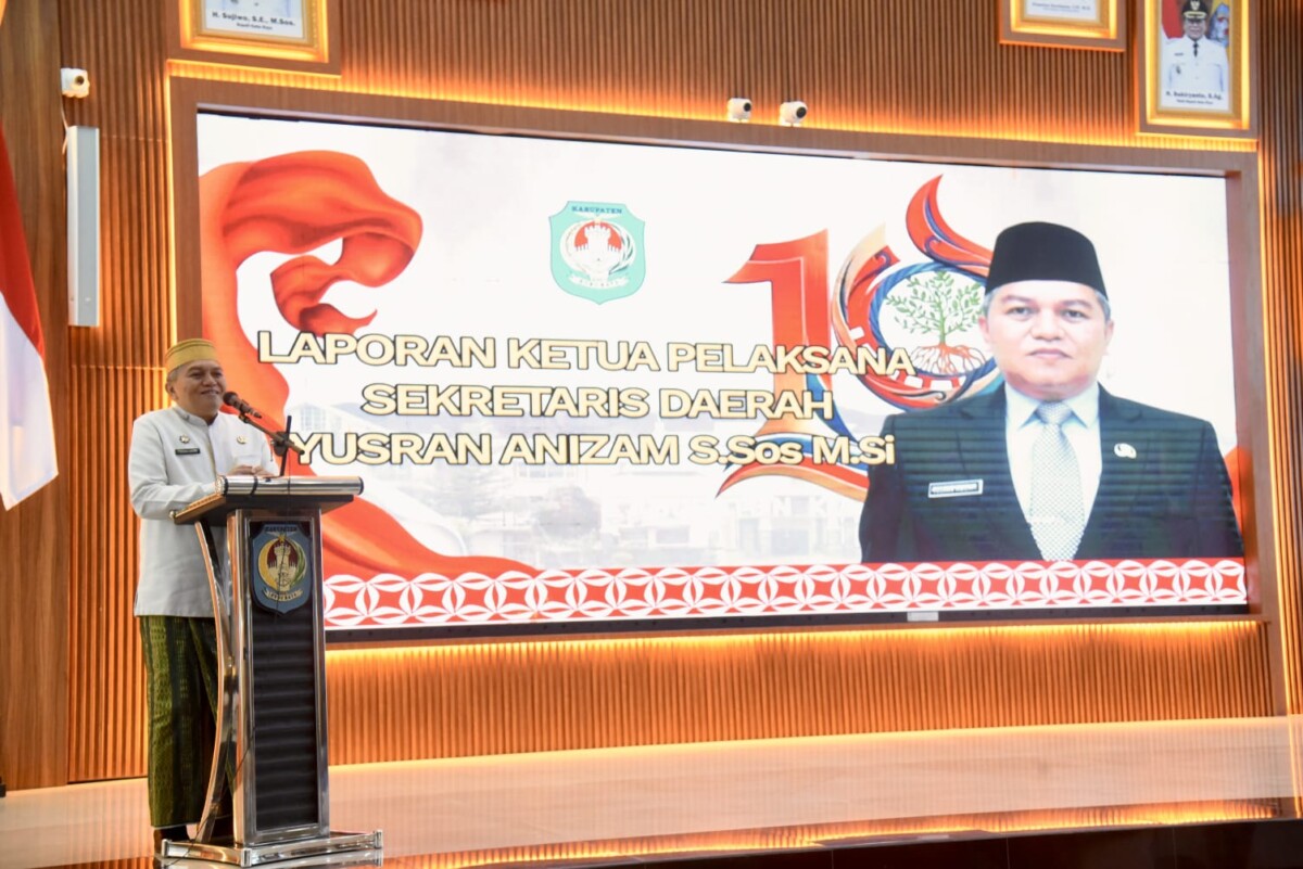 Sekretaris Daerah Kubu Raya Yusran Anizam saat memberikan klarifikasi terkait perkembangan proses pemekaran Kecamatan Kumpai Raya di Sungai Raya, Sabtu (18/7/2026).