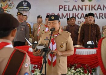 Bupati Ketapang melantik Pramuka Garuda, Sabtu (18/07). Foto: Prokopim.