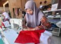 Ekspidisi Merah Putih Rumah JurnalisxMyPertamina, Sarah Bangga Jahit 1.000 Bendera untuk Perbatasan Indonesia