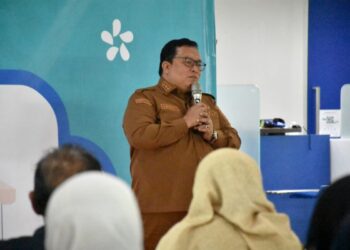 Wakil Bupati Kubu Raya Sukiryanto saat menghadiri kegiatan Sertifikasi Halal dan UMKM Bakti BCA di Kantor Cabang Utama BCA Kubu Raya, Selasa (7/7/2026).