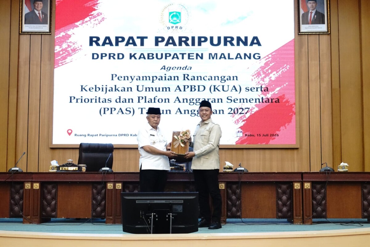 Bupati Malang M. Sanusi menghadiri Rapat Paripurna DPRD Kabupaten Malang, Rabu (15/7/2026).
