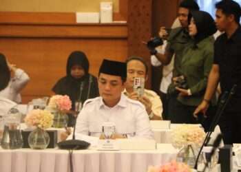 Wakil Wali Kota Pontianak Bahasan saat memaparkan kondisi inflasi di Kota Pontianak pada High Level Meeting TPID se-Kalbar.
