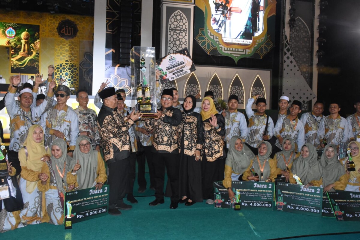 Kabupaten Kubu Raya kembali meraih gelar juara umum Musabaqah Tilawatil Quran (MTQ) XXXIV Tingkat Provinsi Kalimantan Barat yang digelar di Kabupaten Kayong Utara, 1–8 Agustus 2026.