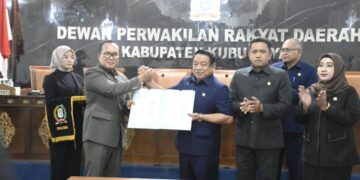 Pemkab dan DPRD Kubu Raya menyepakati Kebijakan Umum Anggaran dan Prioritas Plafon Anggaran Sementara (KUA-PPAS) sebagai dasar penyusunan APBD tahun anggaran berikutnya, Jumat (14/8/2026).