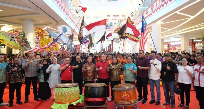 Gubernur Norsan Buka Kejuaraan Barongsai dan Liong ‘Independent Cup’ ke-5