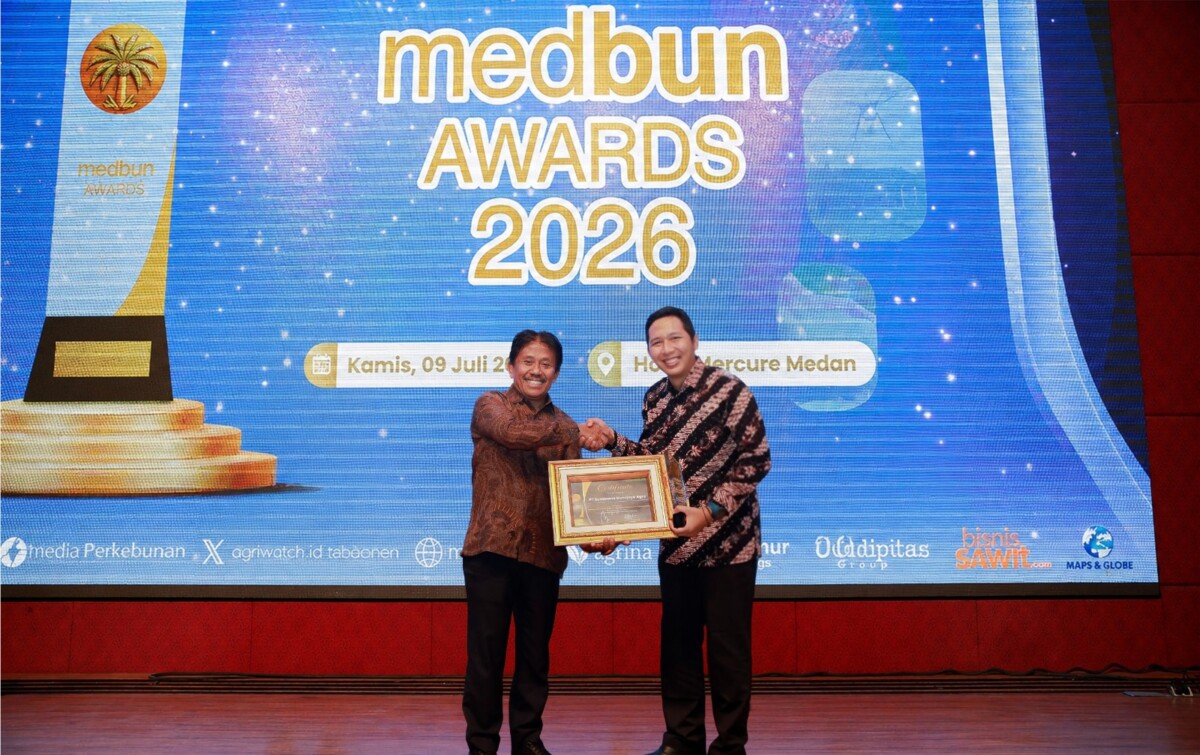 Perwakilan Bumitama Gunajaya Agro (BGA Group) menerima penghargaan Medbun Awards 2026