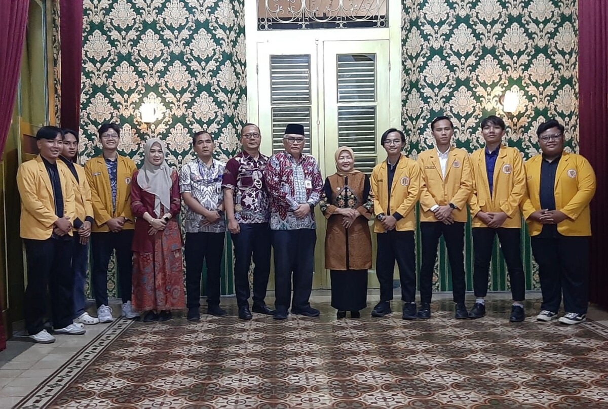 Wabup Malang , Lathifa Shohib bersama IPM (Ikatan pelajar Muhammadiyah )Kabupaten Malang