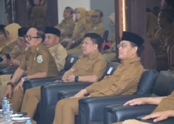 Raker Bersama Bupati/Wali Kota se-Kalbar, Gubernur Norsan Tekankan Aksi Konkret